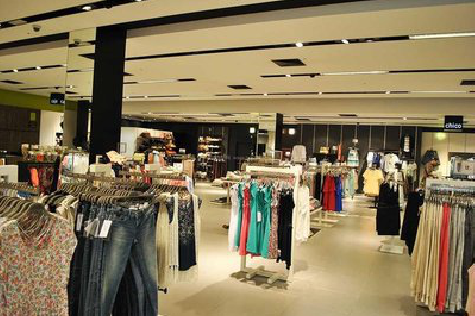 光山商场里的店面怎么装修?